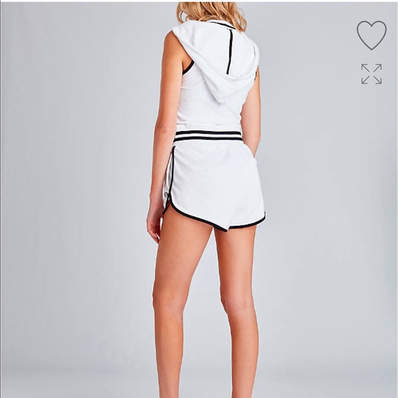 NWT Champion Sleeveless Terry Cloth Hooded Romper - Picture 3 of 7